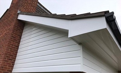 Fascia and soffits installation
